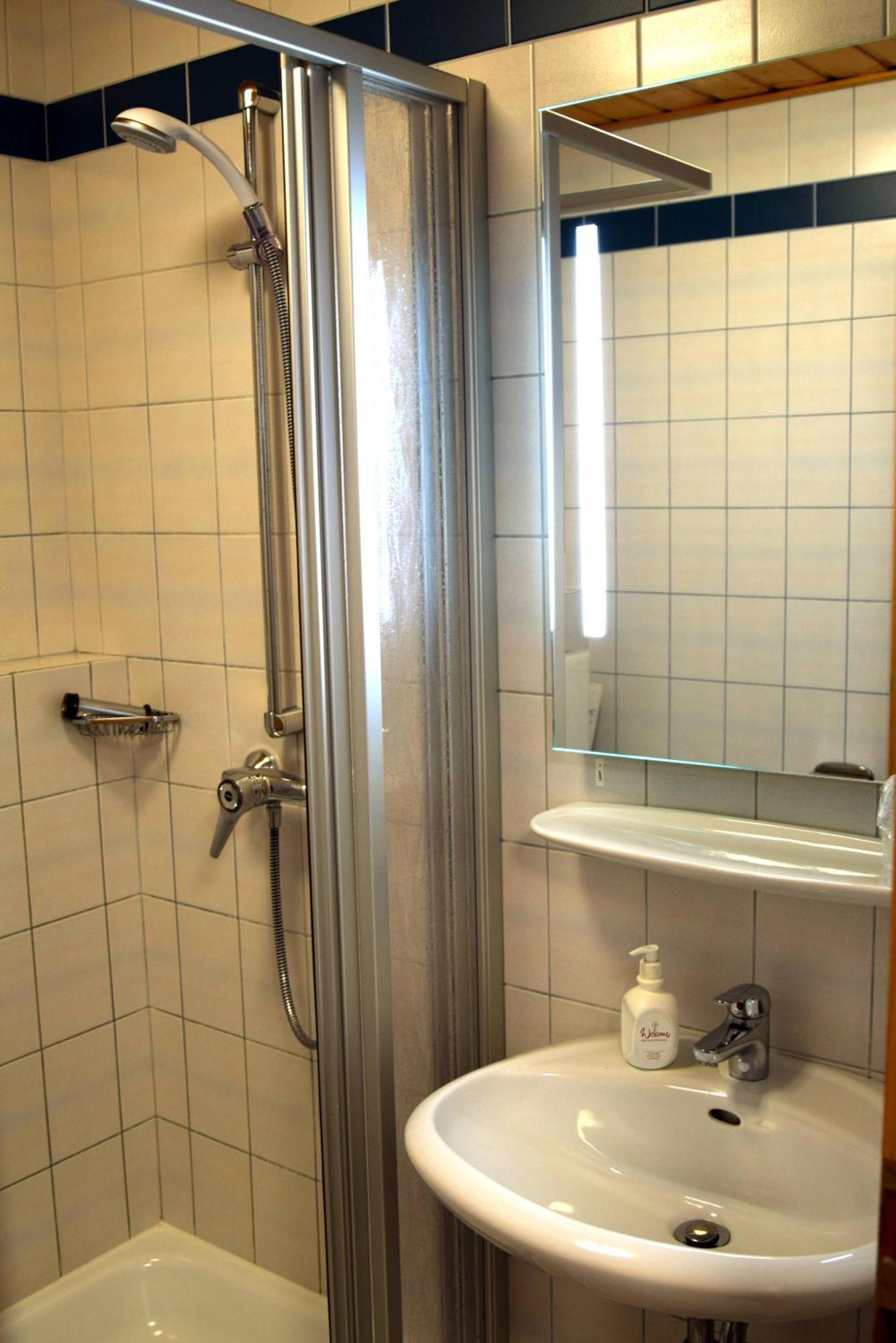Hotel Gasthof Zum Loewen Velburg Kamer foto